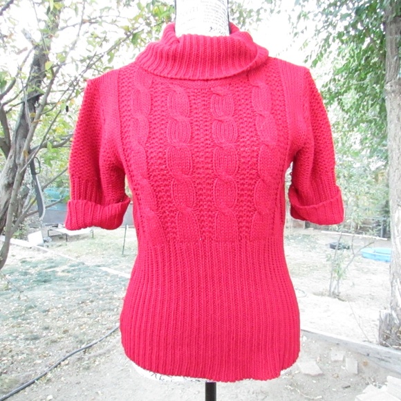 Planet Gold Red Turtleneck Short Sleeve Sweater - Picture 1 of 4